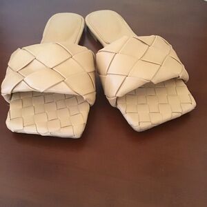 Bottega Veneta Lido braided slipper mules Sz 8.5/9